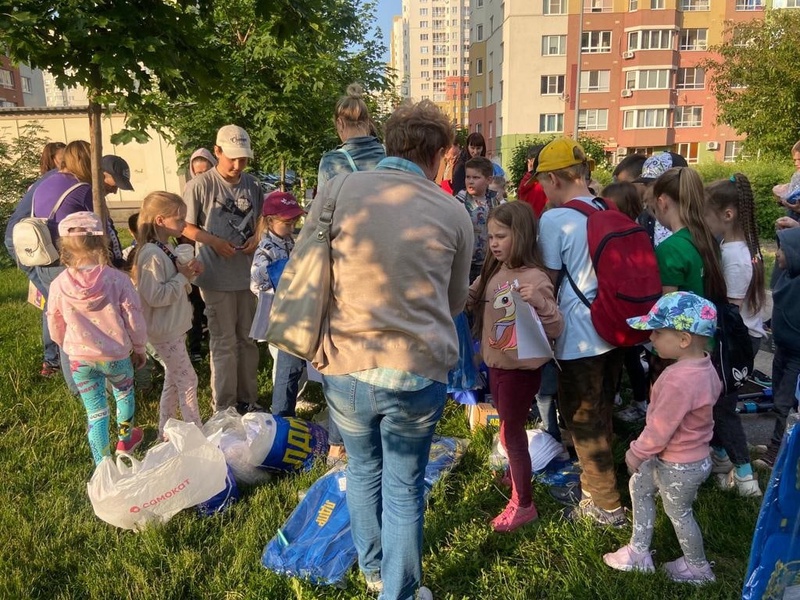 Праздник от ЛДПР в жилом комплексе «Цветы»