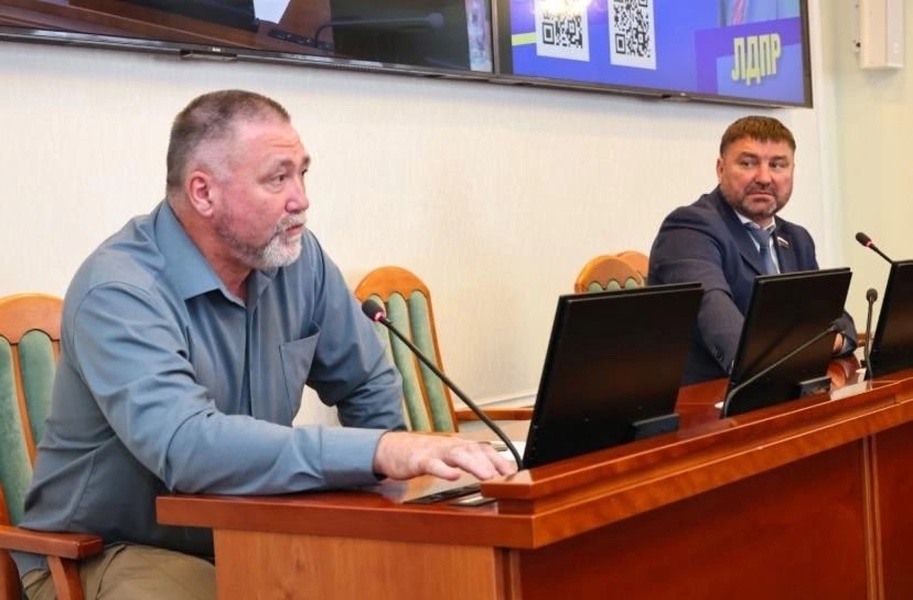 При поддержке ЛДПР прошёл семинар по повышению эффективности работы волонтёров СВО и обмену опытом