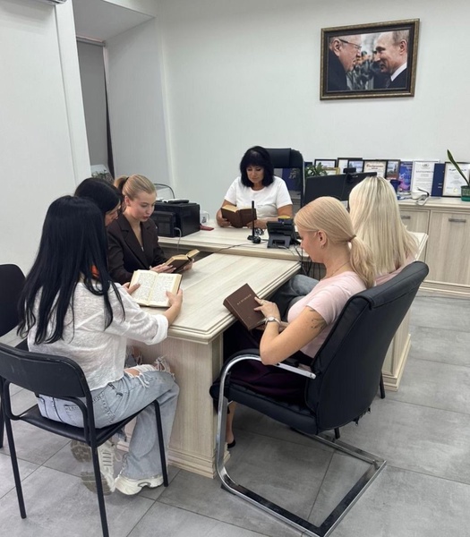 В приёмной ЛДПР прошли Пушкинские чтения
