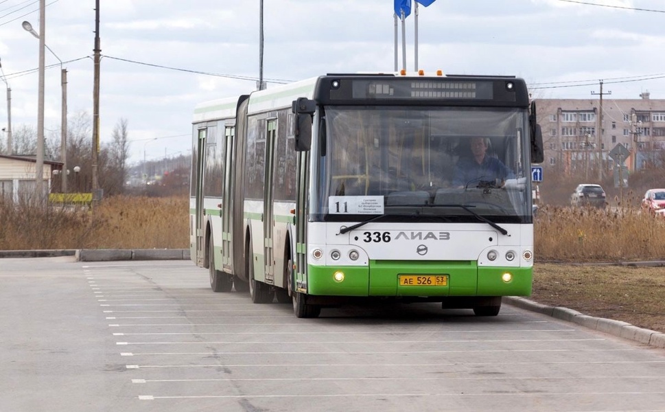 В Великий Новгород прибыли 32 новых автобуса