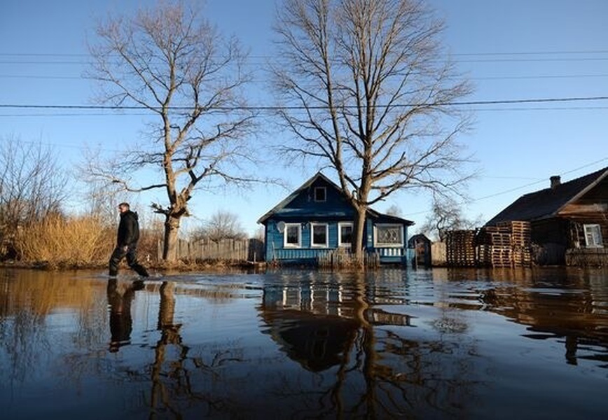 В Новгородском районе из-за паводка ввели режим повышенной готовности