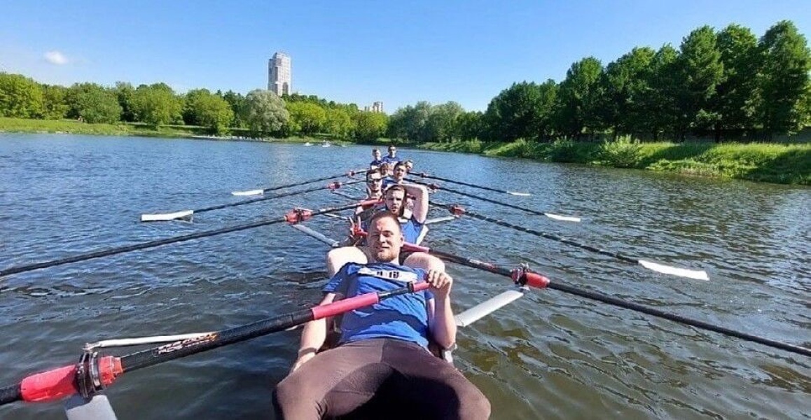 Гребцы НовГУ добиваются успеха в Студенческой гребной лиге