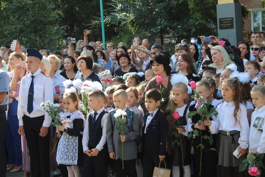 Депутат от  ЛДПР Елена Гладышева побывала на двойном празднике