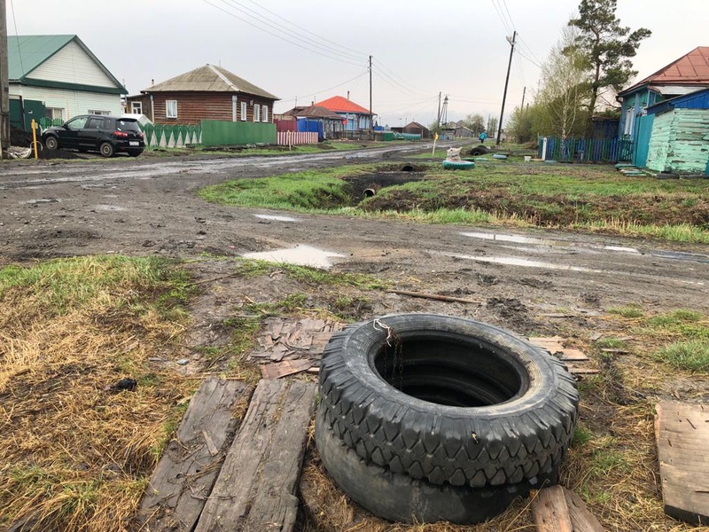 Жители Татарска пожаловались на проблему с колонкой в ЛДПР