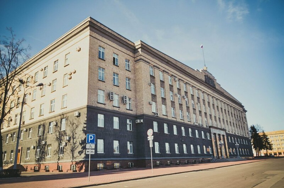  Орловские чиновники транжирят бюджет на закупках бензина