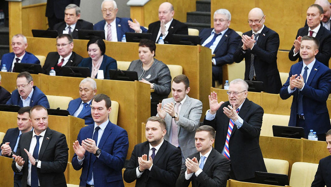 В ГД прокомментировали решение Роспотребнадзора обновить рекомендации по профилактике COVID-19