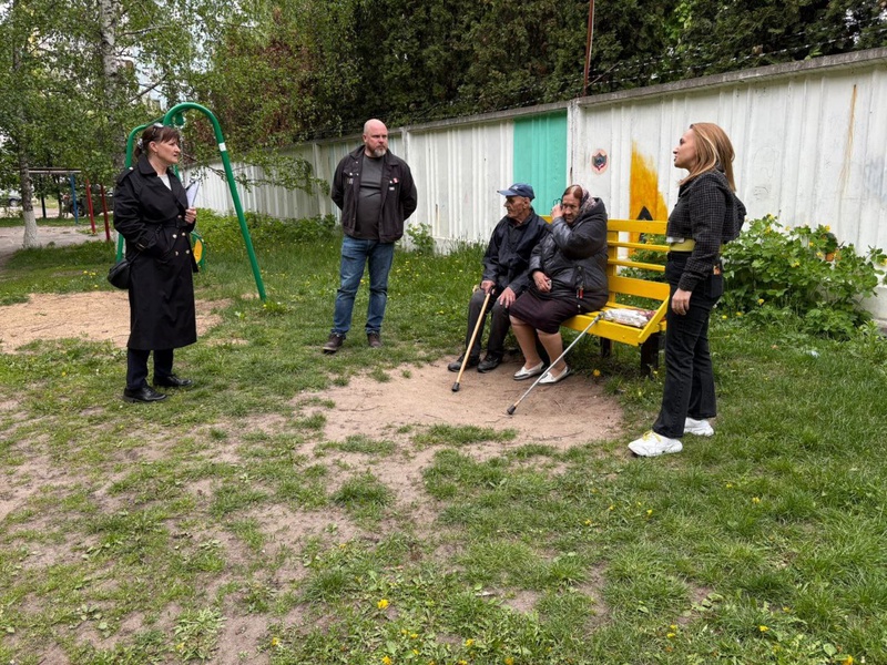 ЛДПР продолжает помогать: в Орловской области прошел Всероссийский прием граждан
