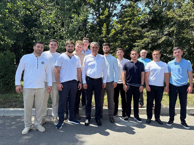 Поздравления Марата Дряева с Днем Хетага
