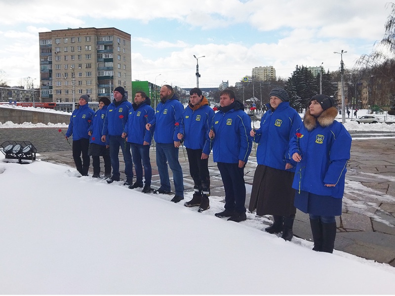 Активисты Пензенской ЛДПР почтили память военных, погибших в ходе спецоперации на Украине