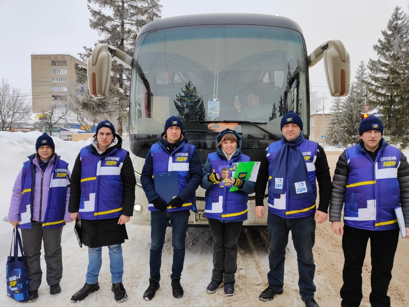 В Пензенской области автобус ЛДПР посетил Сосновоборск и Кузнецк