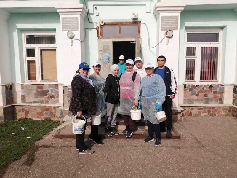 В Бессоновской районе Пензенской области активисты ЛДПР приняли участие в субботниках