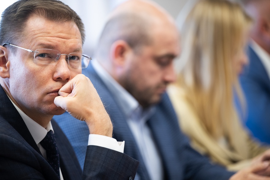 Виталий Храмушин предложил ввести уголовное наказание за нападки на русский язык