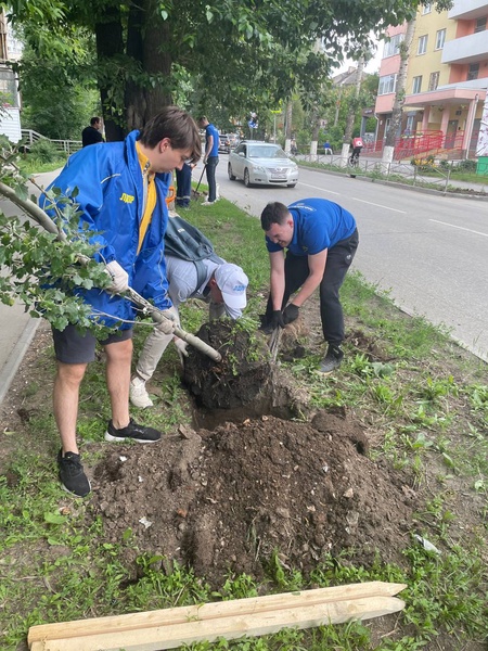 Любимому городу экологический подарок от ЛДПР 