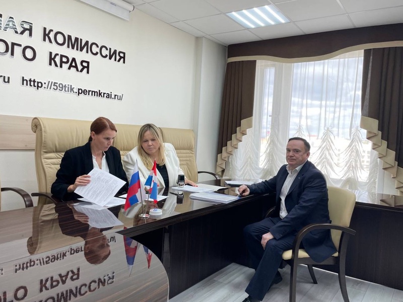 Олег Постников подал документы на регистрацию в качестве кандидата на пост губернатора Пермского края