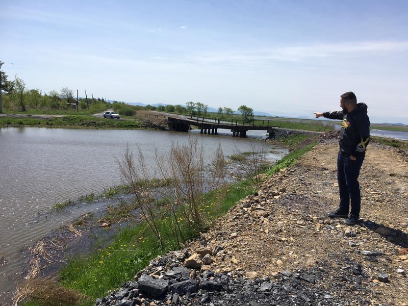 Спасск дальний село новосельское. Село Новосельское Спасск Дальний. Село Новосельское Алтайский край. Озеро нижнее Новосельское.