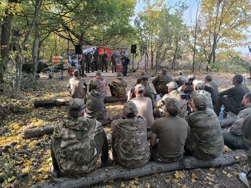 Военно-полевые концерты продолжаются при поддержке ЛДПР