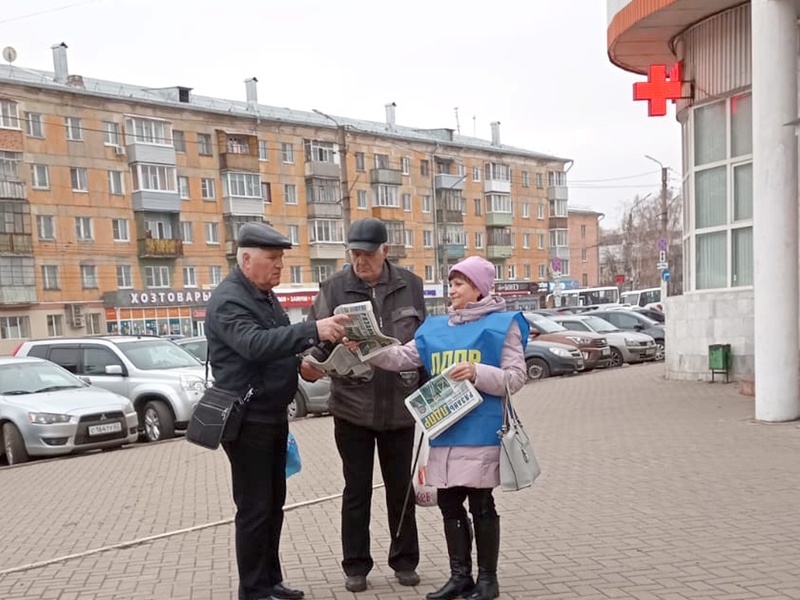 Продолжаем нести партийное слово в массы!