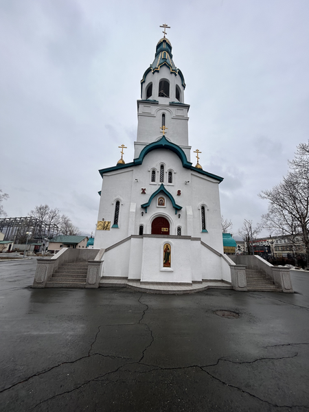 На Сахалине прошла панихида в память о Владимире Жириновском