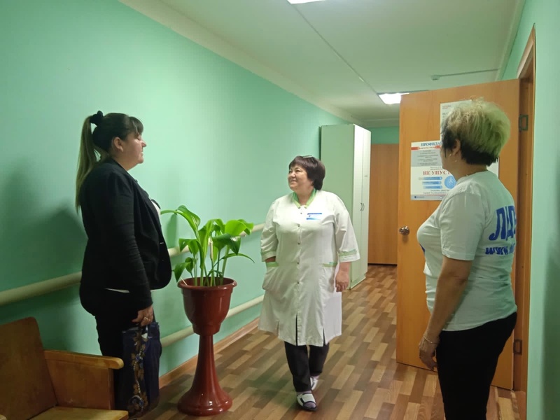 Представитель ЛДПР проверила фельдшерско-акушерские пункты в Федоровском районе