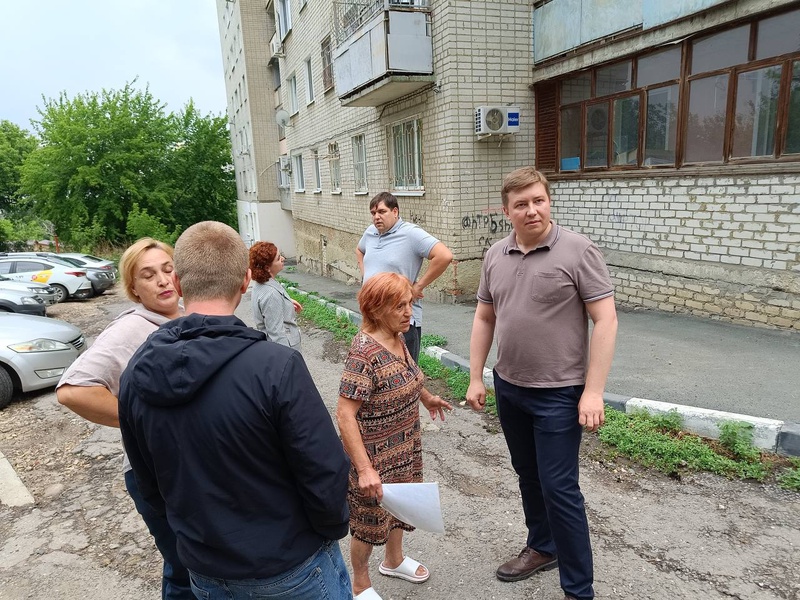 Никита Григорьевский продолжает бороться за безопасность жителей улицы Глебучев Овраг