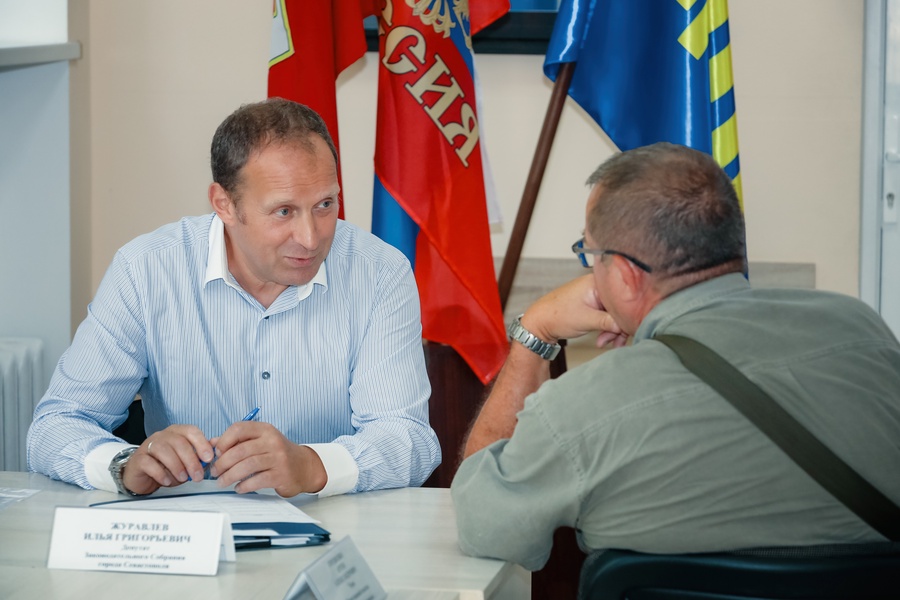 Депутат Журавлев принял обращения граждан в рамках Всероссийского приема 
