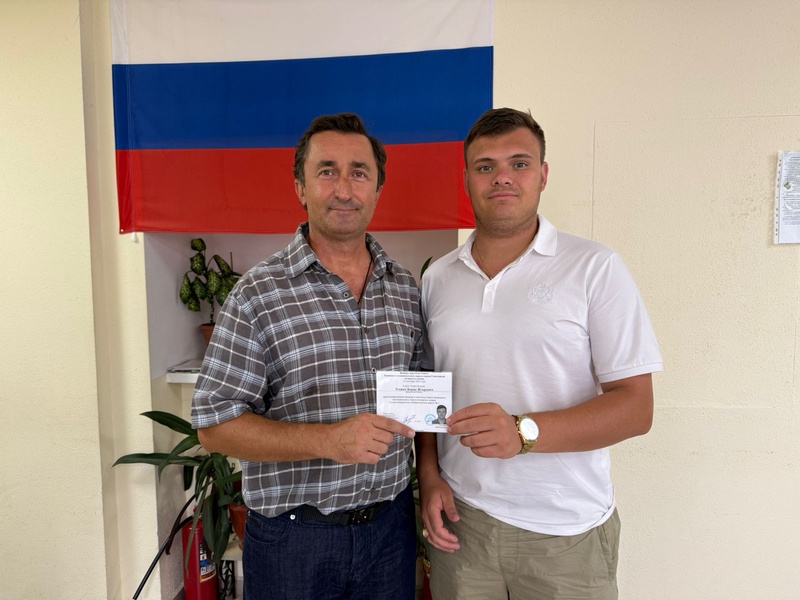 Кандидаты от ЛДПР продолжают получать удостоверения для участия в выборах