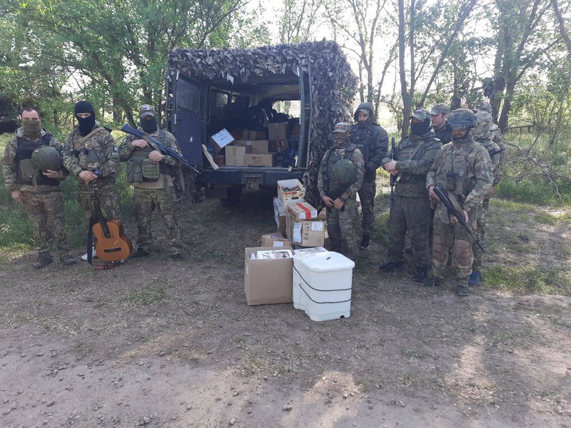 Участники СВО поблагодарили ЛДПР и волонтеров за гуманитарную помощь к Пасхе 