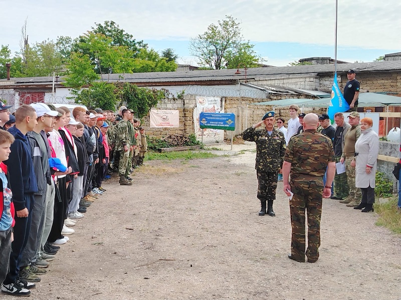 Севастопольская ЛДПР приняла участие в военно-спортивном празднике, посвященном Великой Победе 