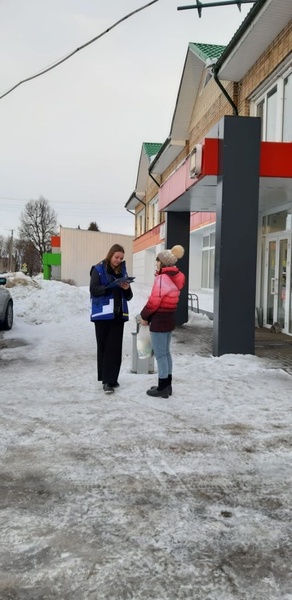 Жители Хиславичского района участвуют в опросе "Скажи правду Слуцкому"