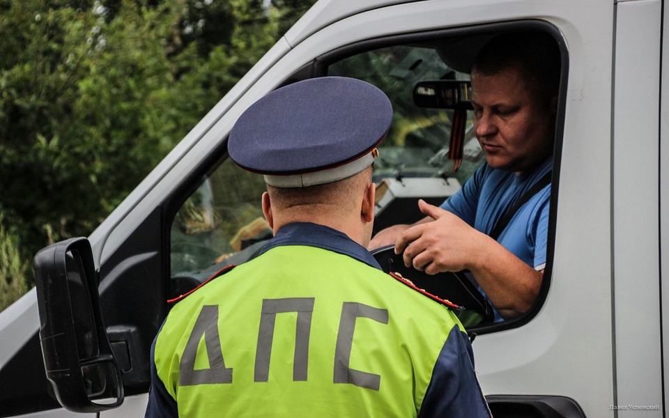 ЛДПР предлагает амнистировать водителей за неопасные нарушения