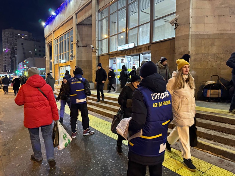 Голос народа: ЛДПР продолжает распространять партийные газеты