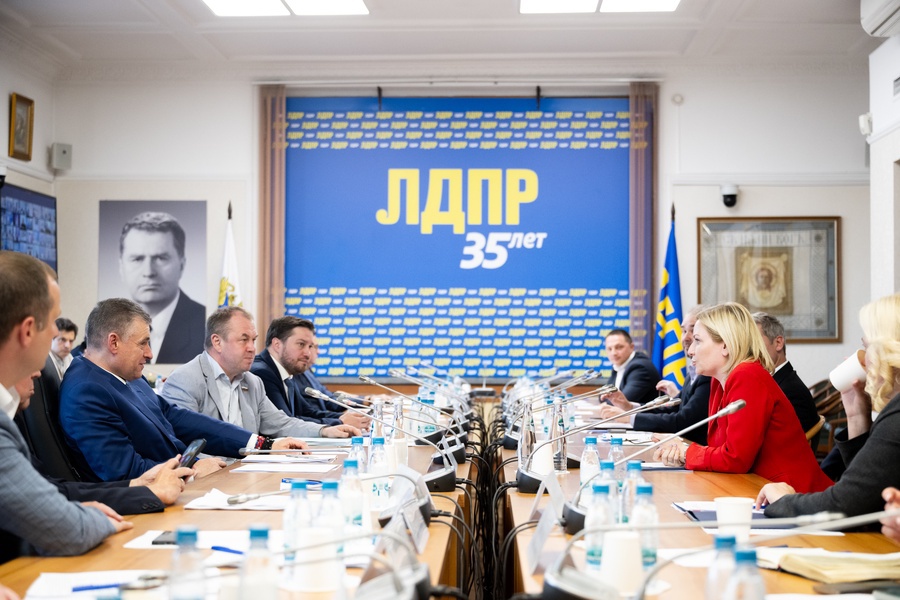 ЛДПР и Минкульт: Сохранение духовного наследия России – общая задача