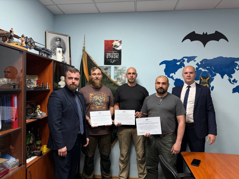 ЛДПР поздравила ветеранов спецназа «РОСА» с Днем ветерана боевых действий