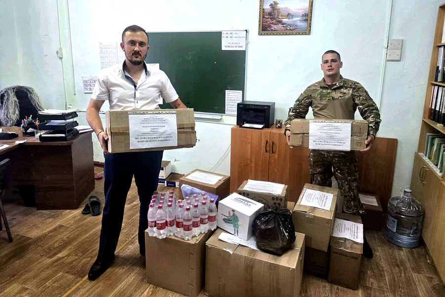 Гуманитарный конвой ЛДПР: продукты, медикаменты и письма земляков в зону СВО