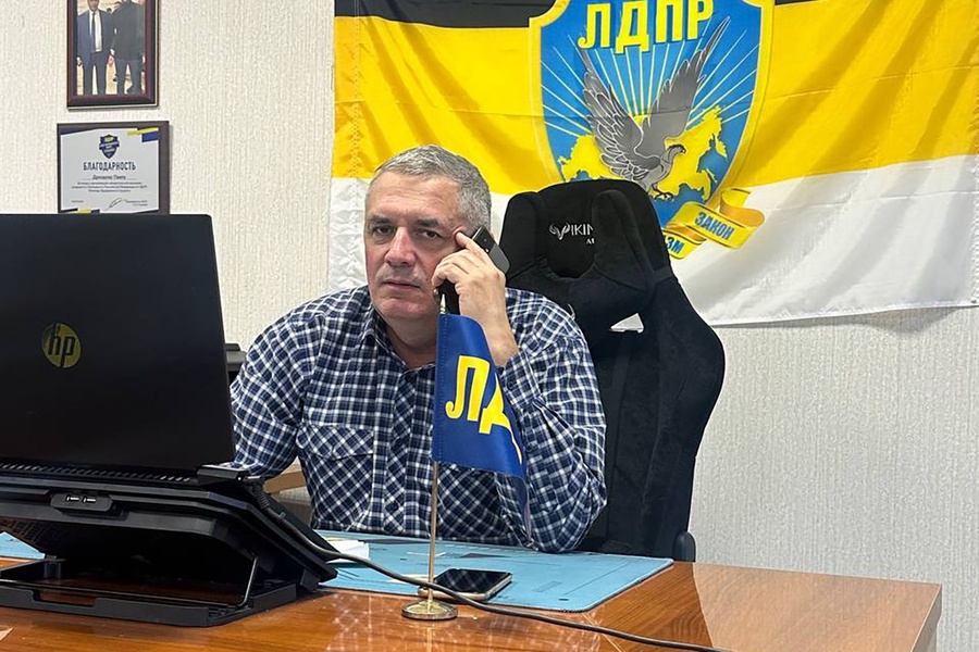 Штаб, где реагируют мгновенно: второй день голосования глазами ЛДПР