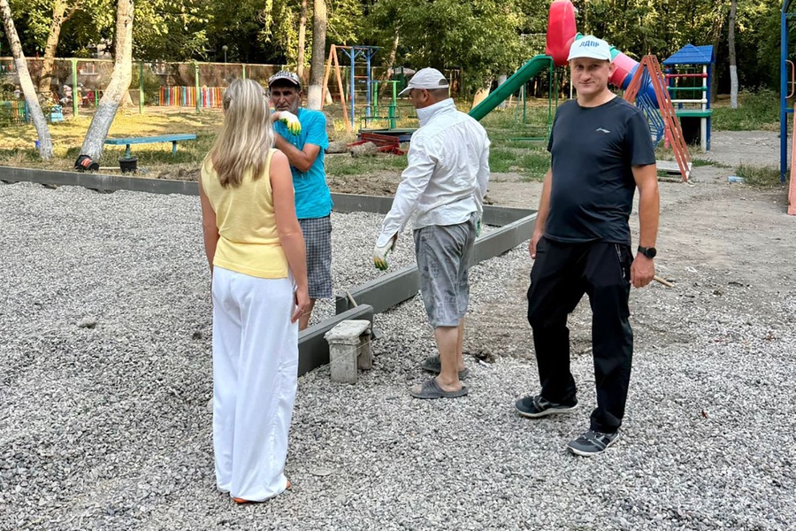 Партия, которая приходит в каждый двор: опыт Ессентуков