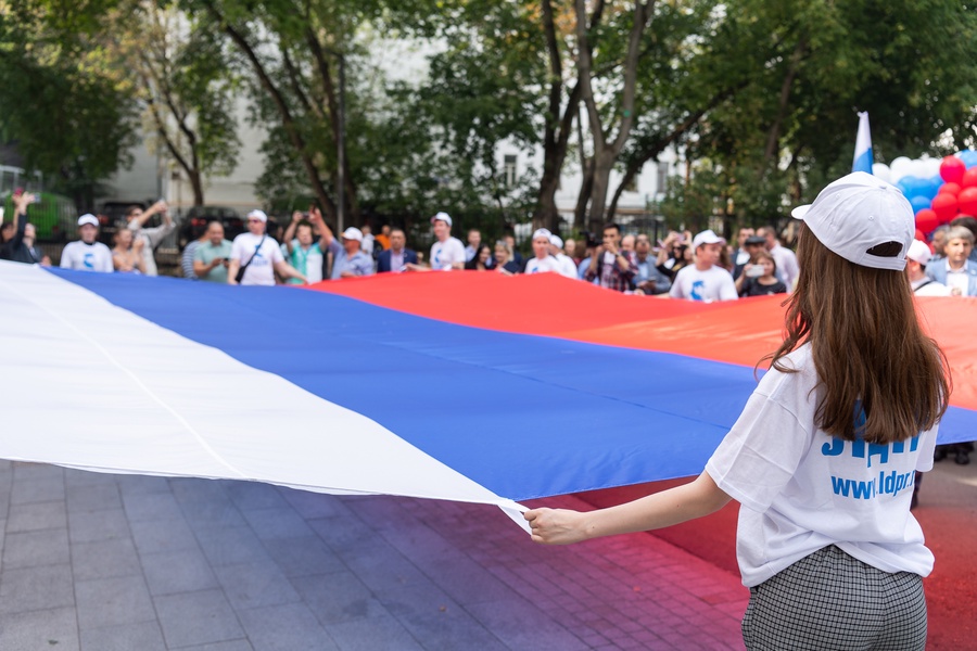 Леонид Слуцкий предложил в обязательном порядке поднимать флаг РФ на спортивных мероприятиях