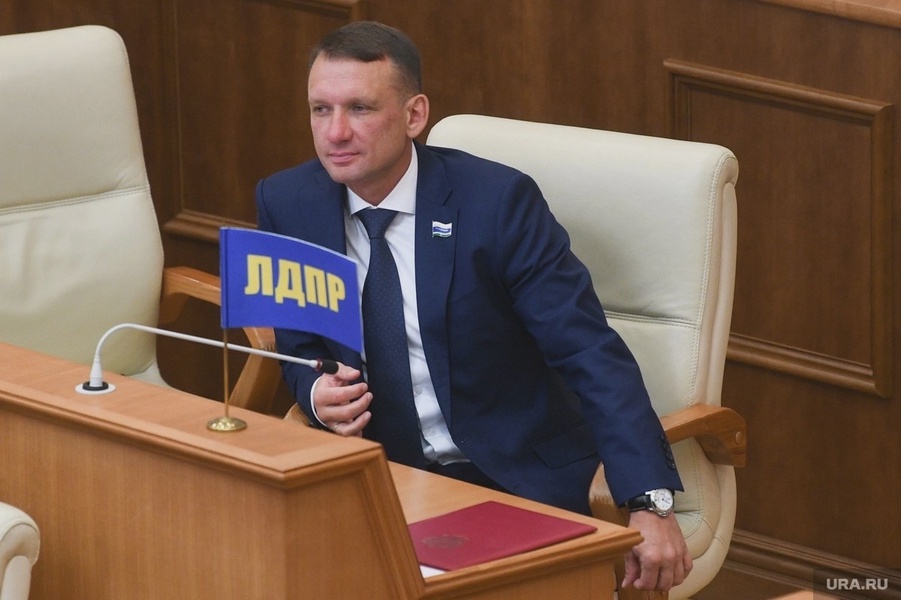 Координатор Свердловского регионального отделения ЛДПР предложил учредить новое почётное звание