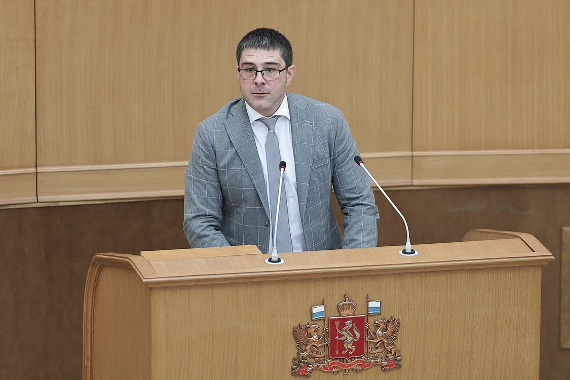 Депутат Леонид Хаютин добился продления мер поддержки для детей участников СВО и беженцев