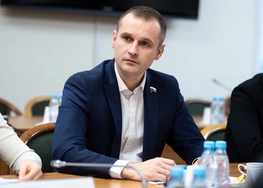 ЛДПР предложила снизить пенсионный коэффициент для опекунов детей-инвалидов   