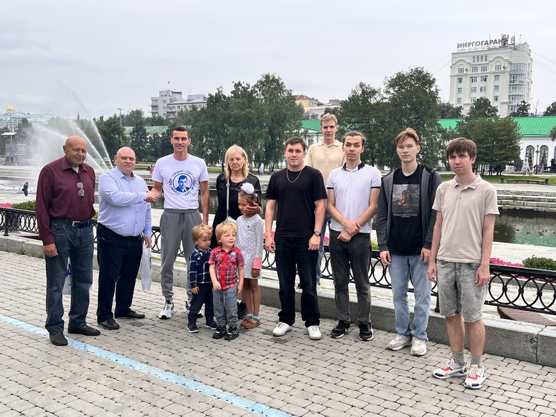 Семейная зарядка с депутатом Дмитрием Хайминым