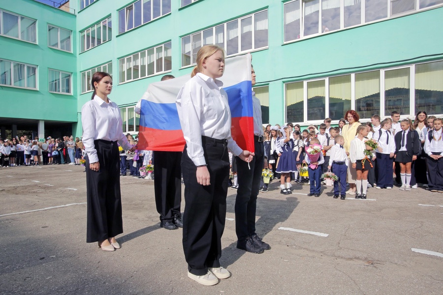 День знаний, что нового в школе. Аналитика ЛДПР