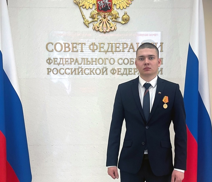 Координатор ЛДПР, волонтер и молодой бизнесмен Данила Смоляк о премии «Созидатель»