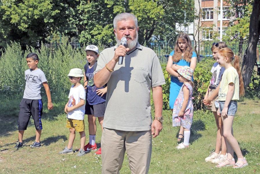 Праздник «День двора» прошел при поддержке ЛДПР в Алексине