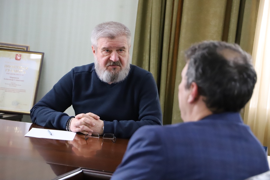 Депутаты ЛДПР провели Всероссийский день приема граждан