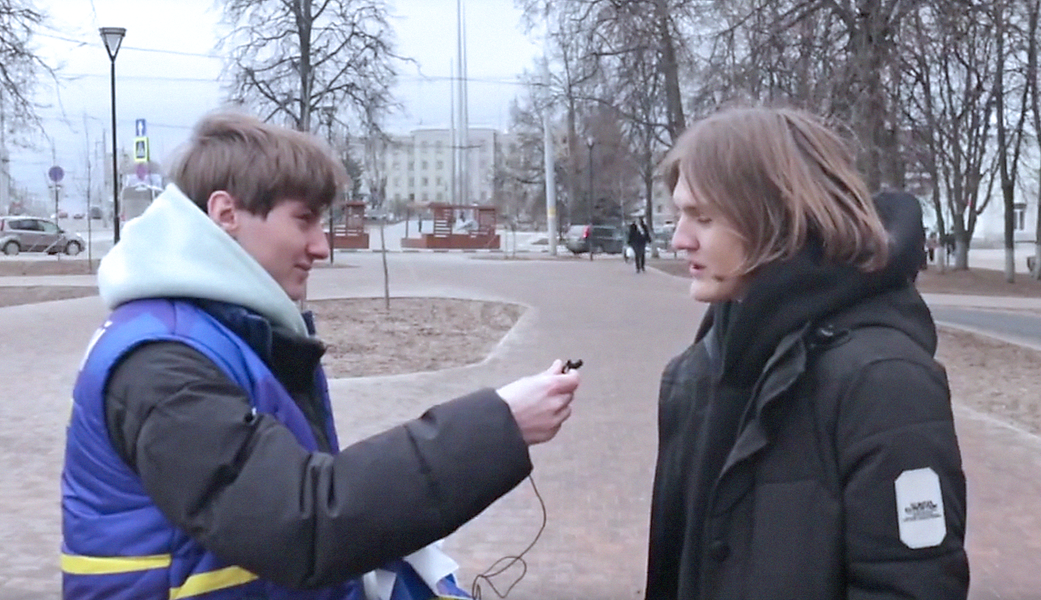 Молодежь ЛДПР вышла на улицы города, чтобы поздравить туляков с Днем студента