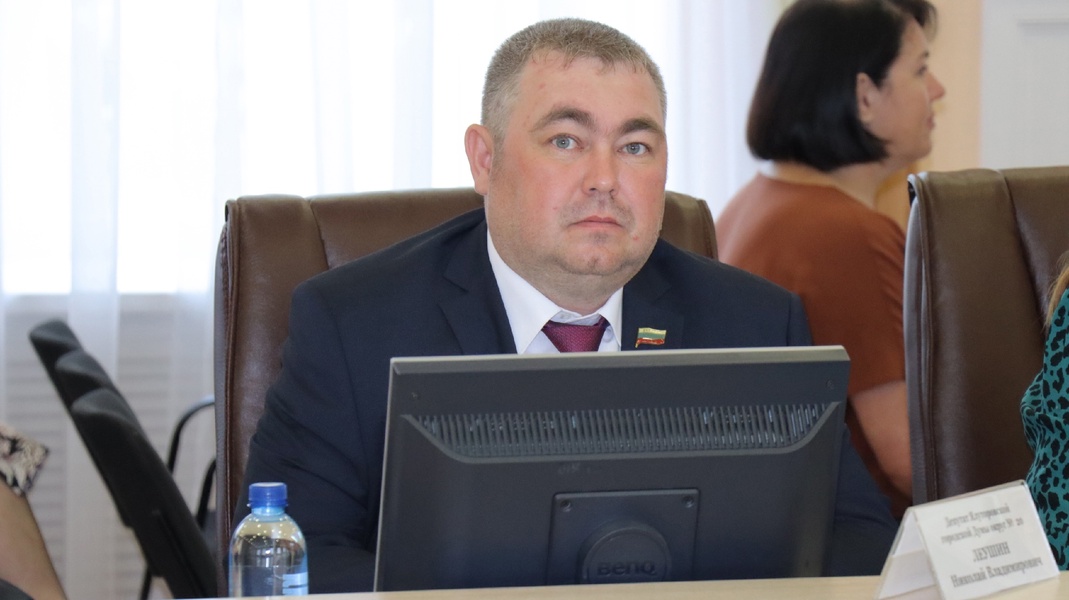 Депутат ЛДПР отстаивает интересы жителей Ялуторовска