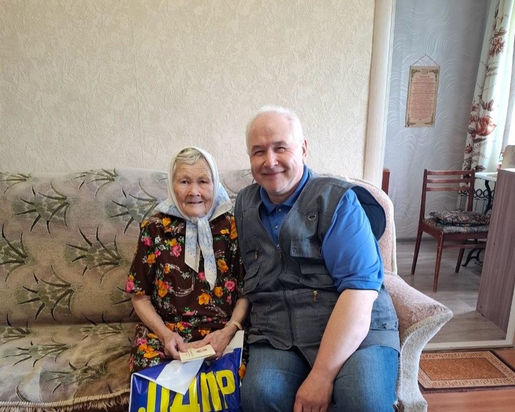 Поздравляем Раису Бушмакину с 93-летием