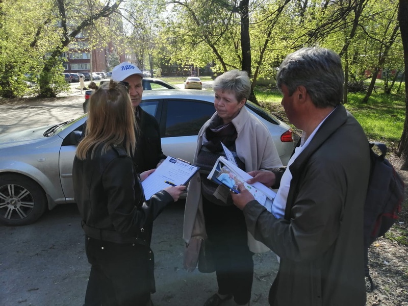 Мобильная приемная Тимура Ягафарова вновь в Ижевске