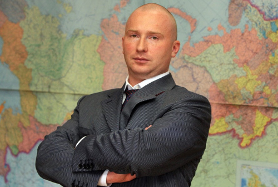 Сын Жириновского решил уйти из Госдумы и политики - РБК